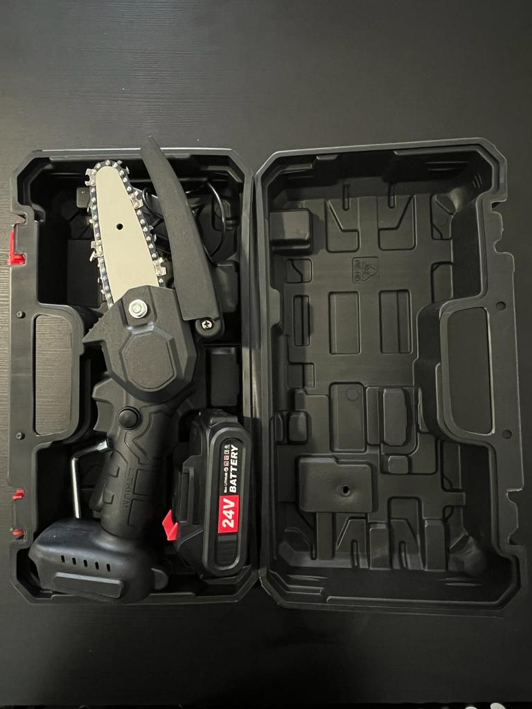 MOTOSSERRA RECARREGÁVEL 24 W FERRO